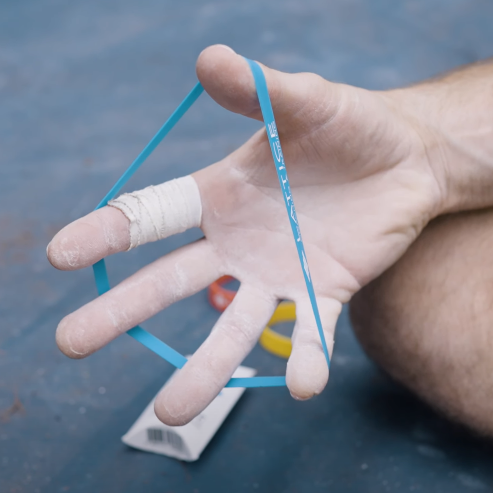 Lattice Training Extensor Bands