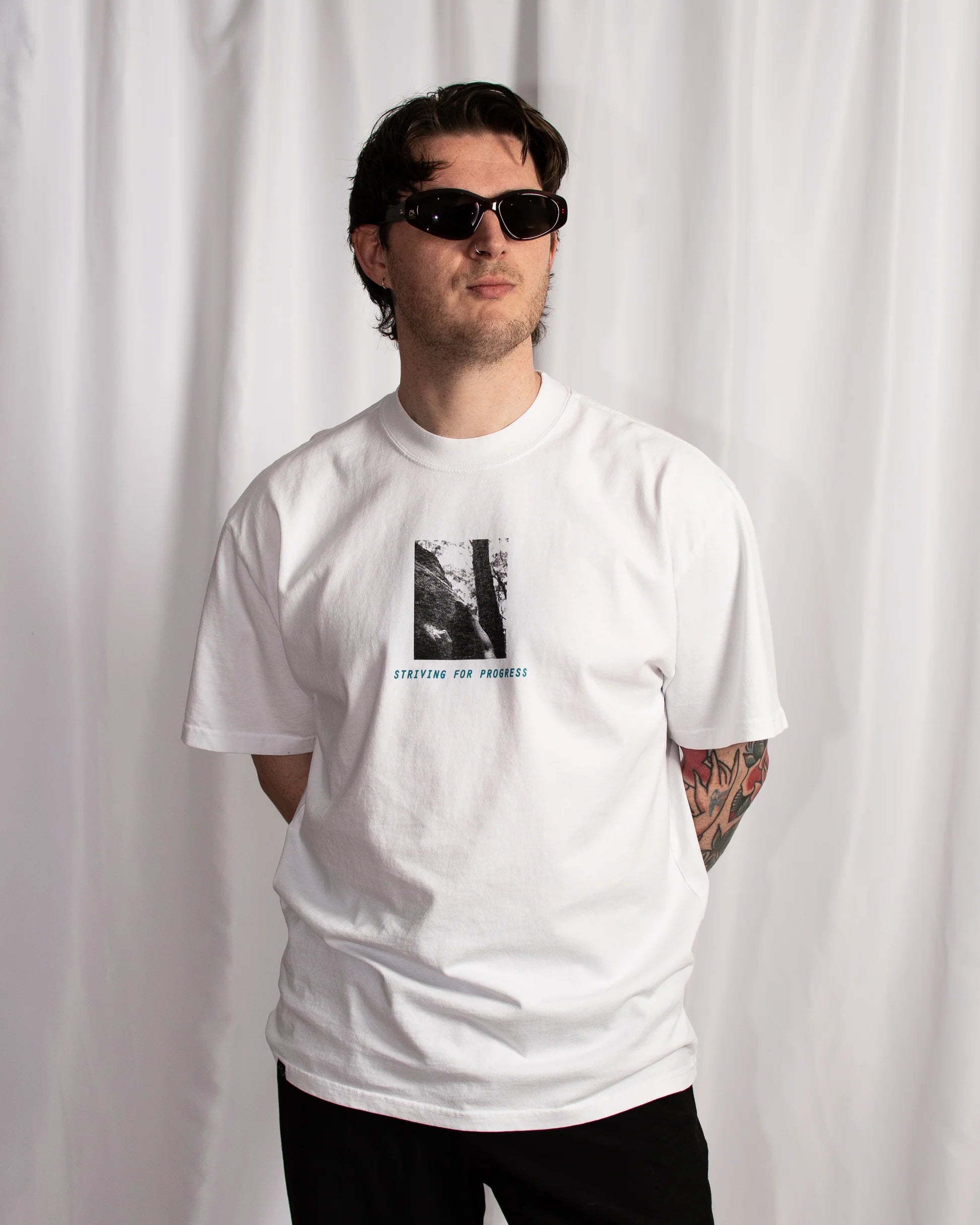 FiveFoot Shop - Striving For Progress Tee