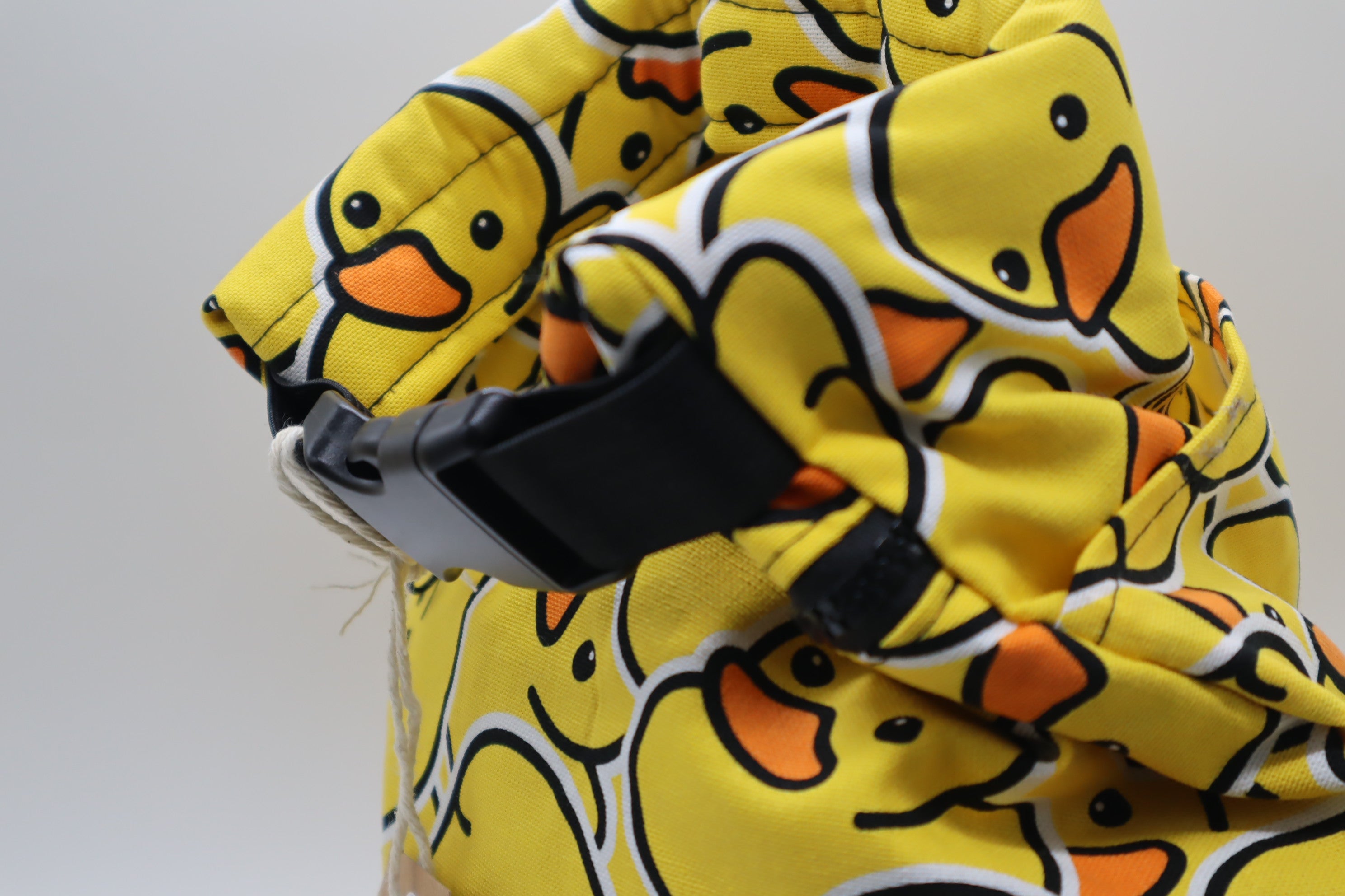 Daisy Climb Chalk Bucket - Rubber Duckie